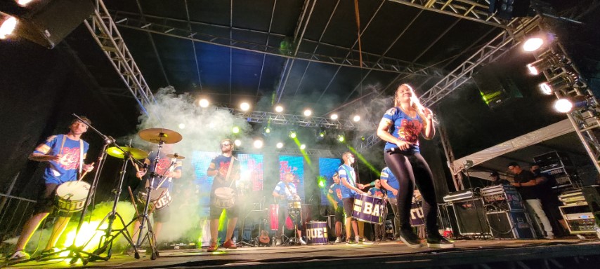 Foto 11 de 49 — ​Primeira noite do Esperança Luz encanta multidão em Boa Esperança